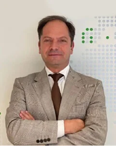 Luis Marinheiro Consultor Senior en Ingeniería Ambiental Especialista en Gestión de Residuos y Recursos Experto en Economía Circular Gerente Internacional de Residuos ISWA – Portugal