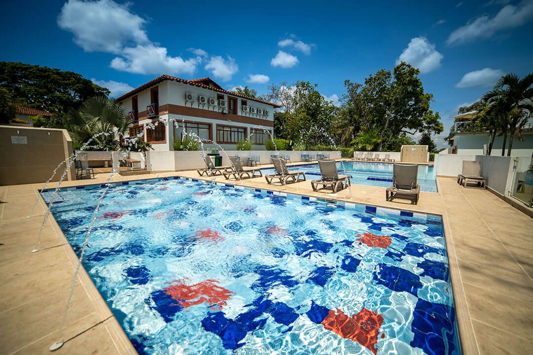 piscina-hotel-campestre-2